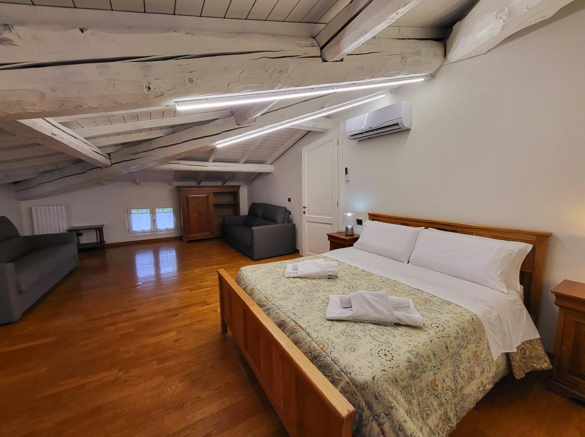 Residence Antico Borgo Modena Exterior photo